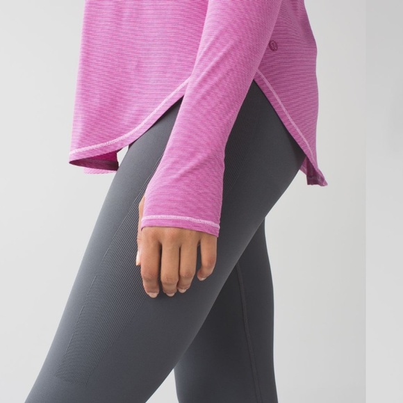 Lululemon Yogini 5 Year Long Sleeve Tee - Picture 3 of 9